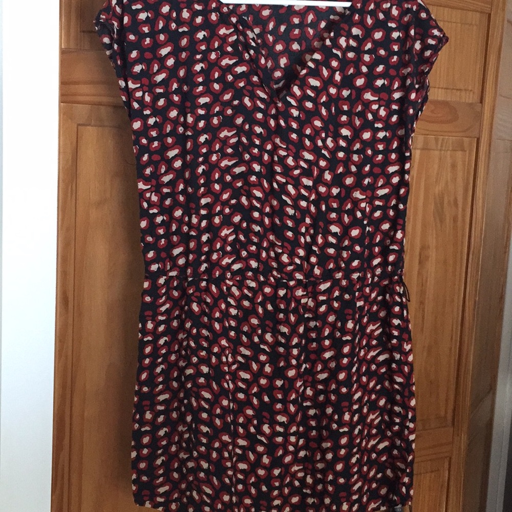 Sleeveless summer dress.